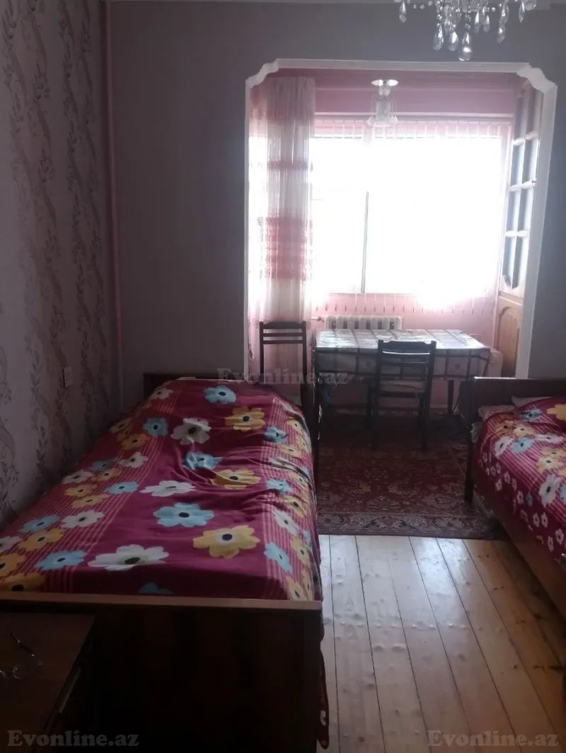 3 otaqlı köhnə tikili mənzil satılır — Yeni Günəşli, Bakı - şəkil 6