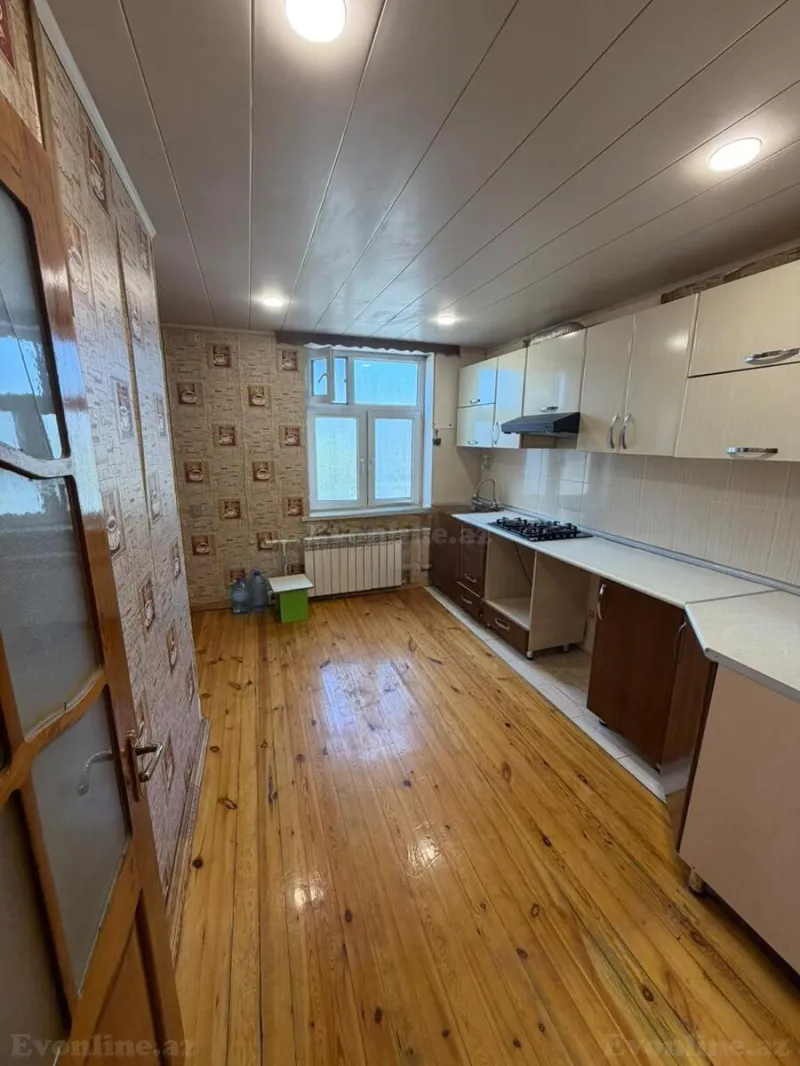 3 otaqlı köhnə tikili mənzil satılır — Bakıxanov, Bakı - şəkil 6