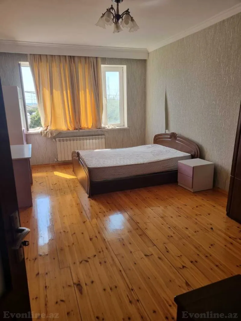 4 otaqlı həyət evi satılır — Savalan, Bakı - şəkil 8