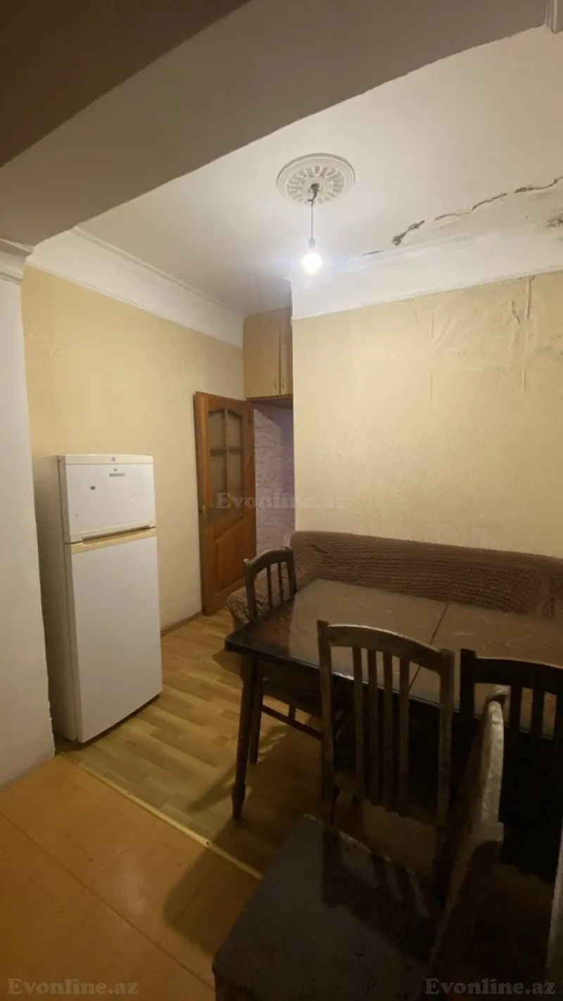 1 otaqlı köhnə tikili mənzil kirayə verilir — Köhnə Günəşli, Bakı - şəkil 8