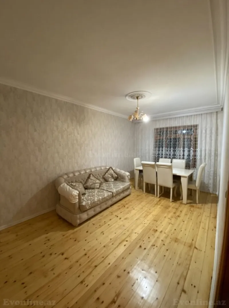 2 otaqlı Mənzil 82 m² Qaraçuxur Kirayə verilir
