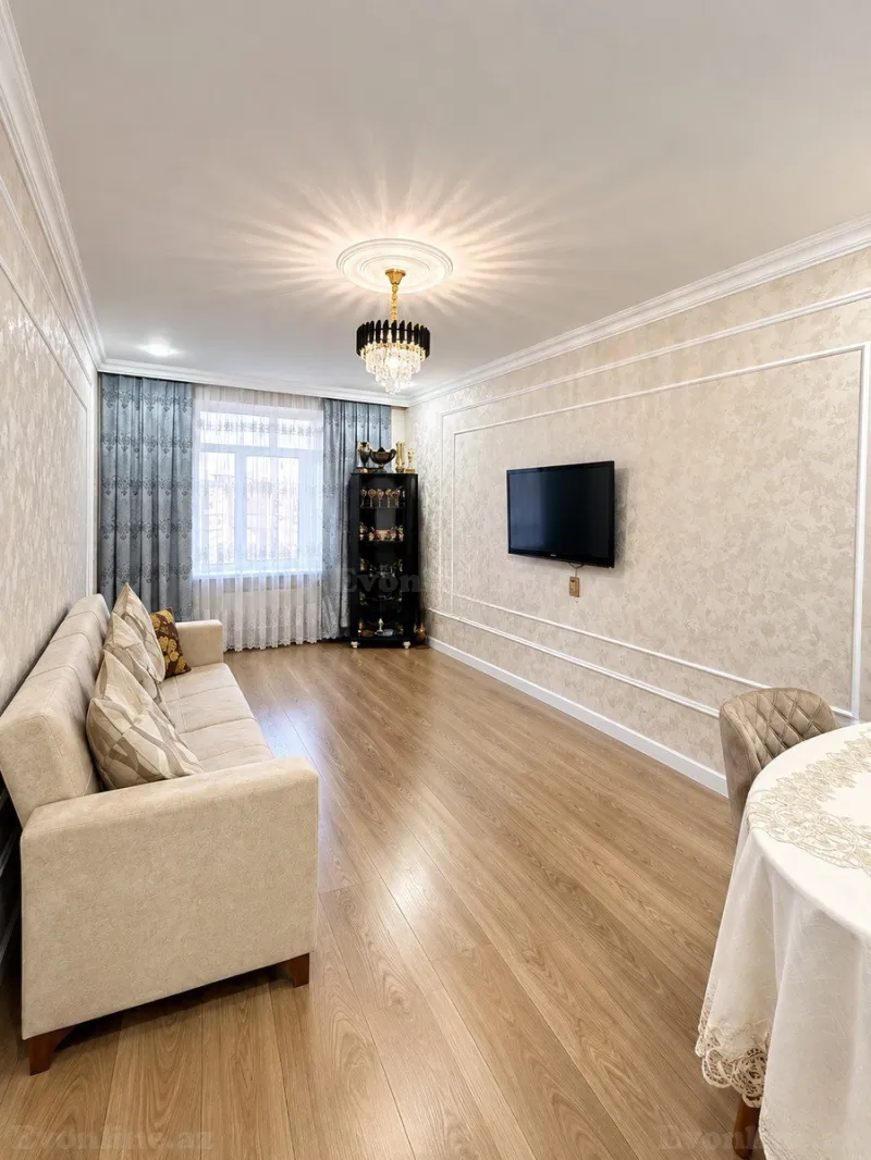 3 otaqlı Mənzil 85 m² Əhmədli m. Satılır