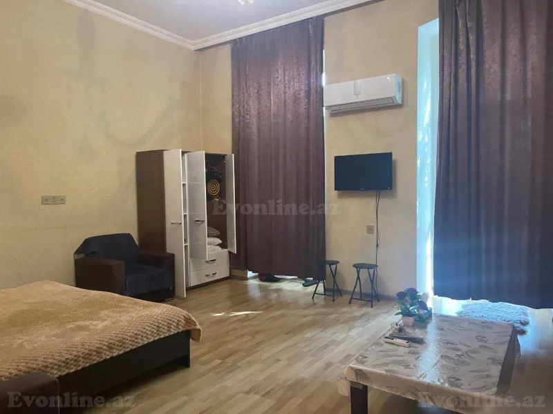 2 otaqlı köhnə tikili mənzil kirayə verilir — Səbail r., Bakı - şəkil 2