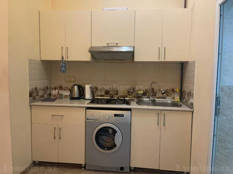 2 otaqlı köhnə tikili mənzil kirayə verilir — Səbail r., Bakı - şəkil 7