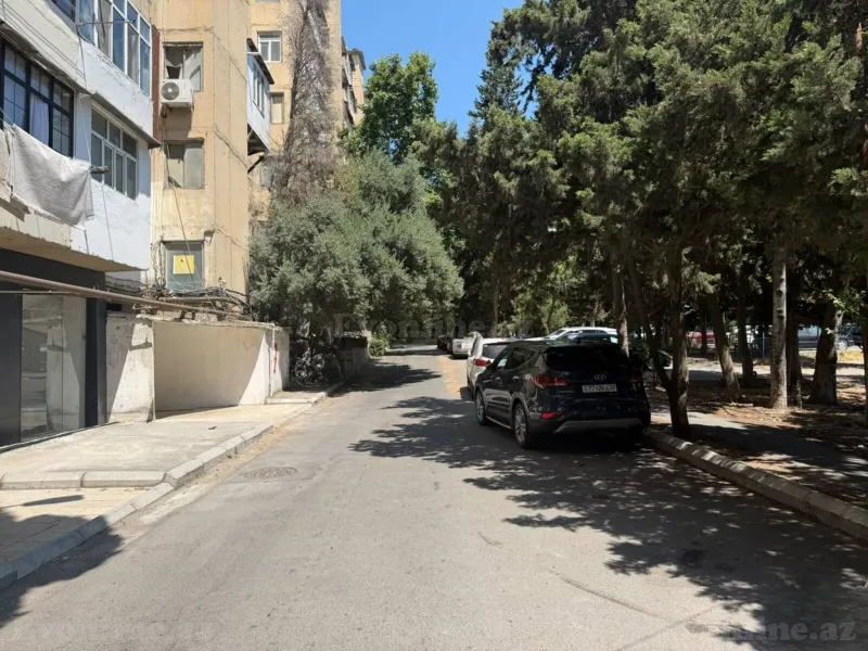 3 otaqlı köhnə tikili mənzil satılır — Həzi Aslanov, Bakı - şəkil 20
