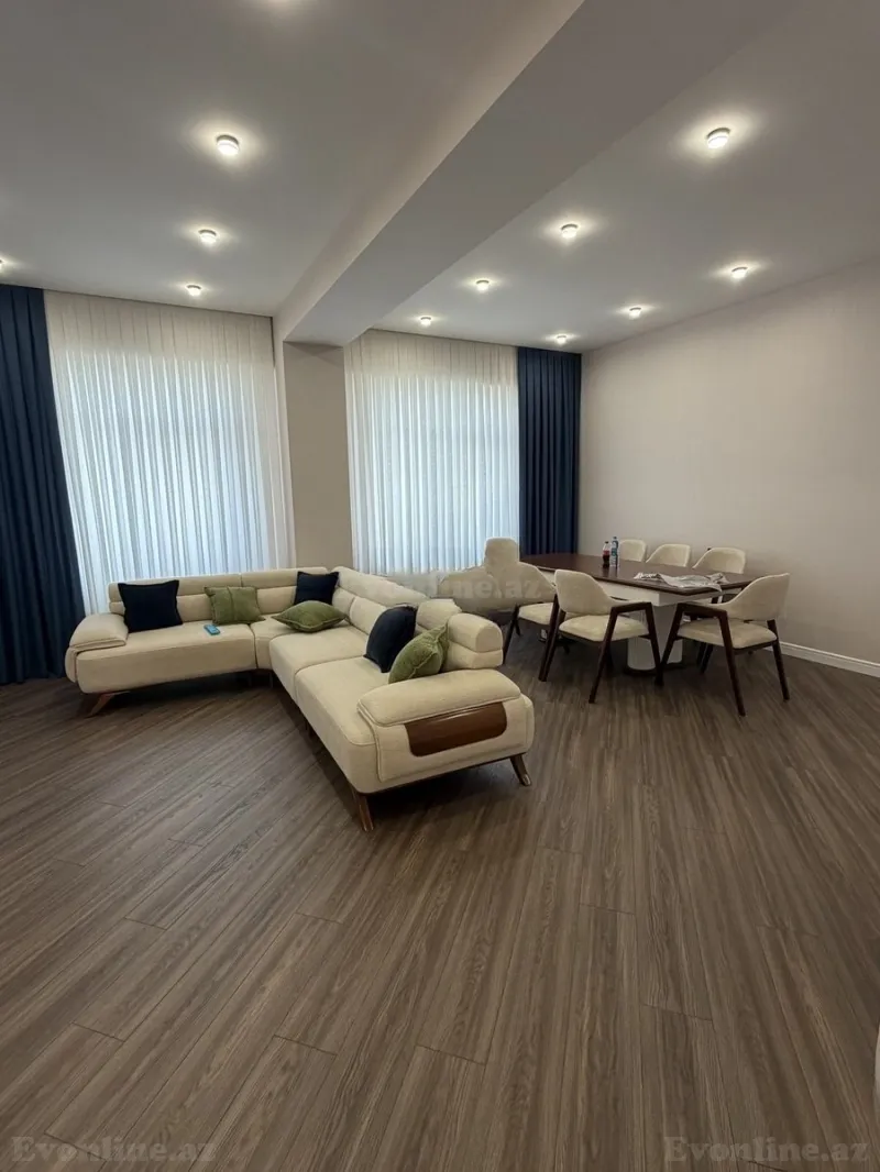 3 otaqlı Mənzil 160 m² Ağ şəhər Kirayə verilir