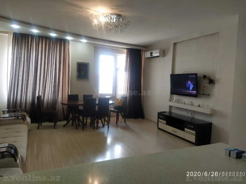 3 otaqlı Mənzil 90 m² Memar Əcəmi m. Kirayə verilir