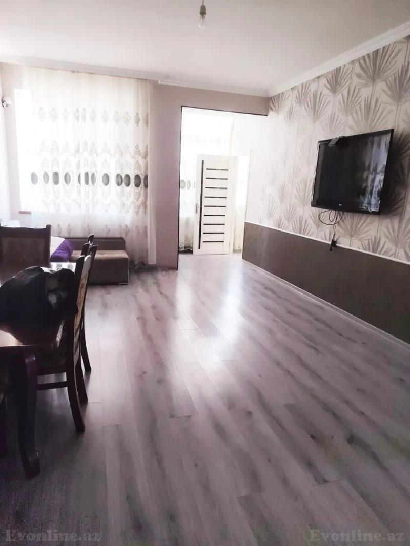 3 otaqlı Mənzil 100 m² Yeni Yasamal Kirayə verilir