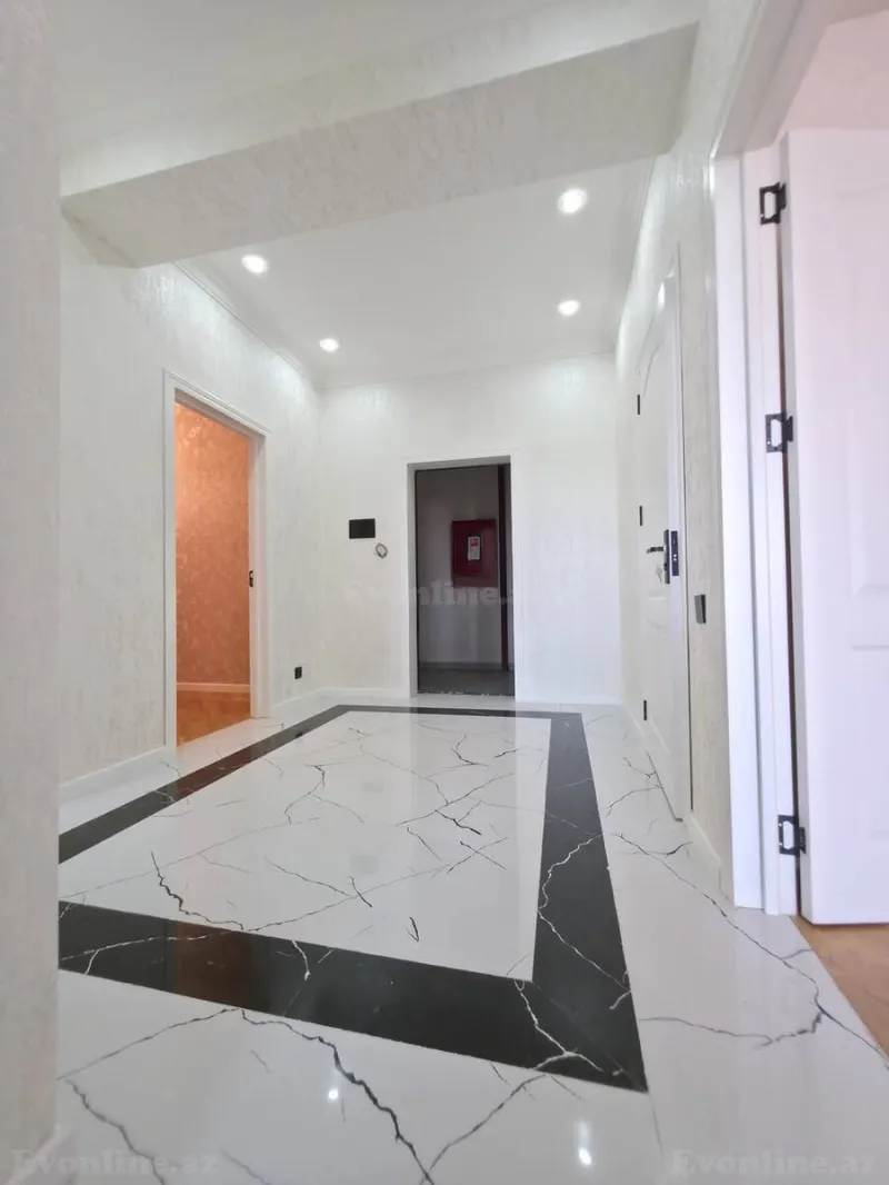 3 otaqlı Mənzil 85 m² Bakıxanov Satılır