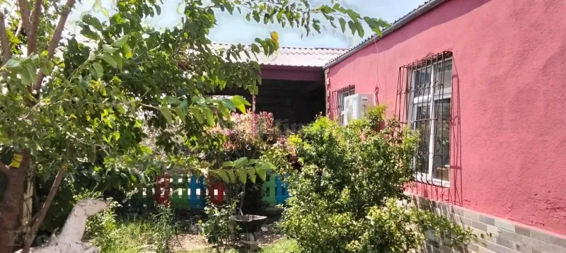 4 otaqlı Həyət evi 100 m² Sumqayıt Satılır