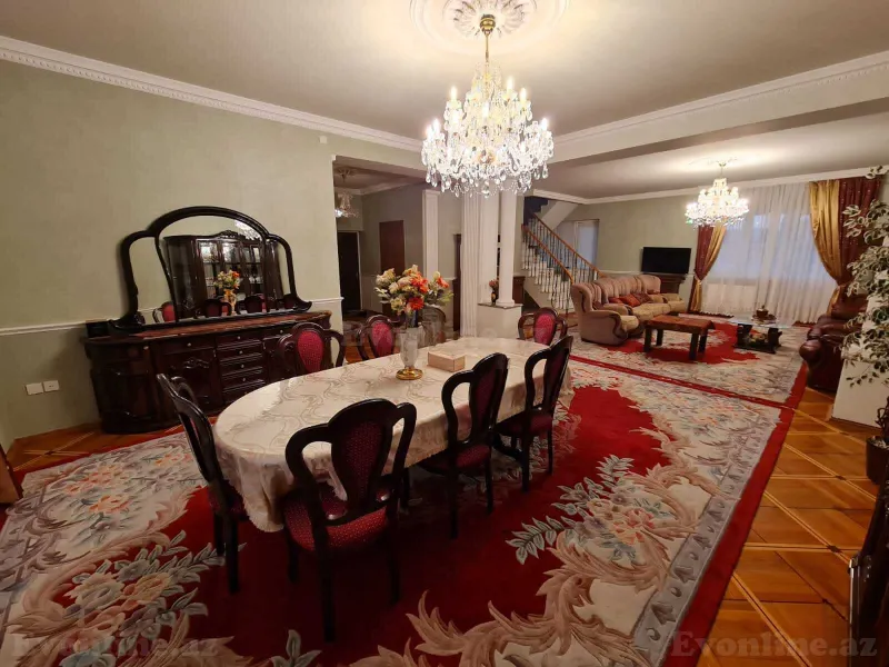 4 otaqlı Mənzil 320 m² Nəriman Nərimanov m. Satılır