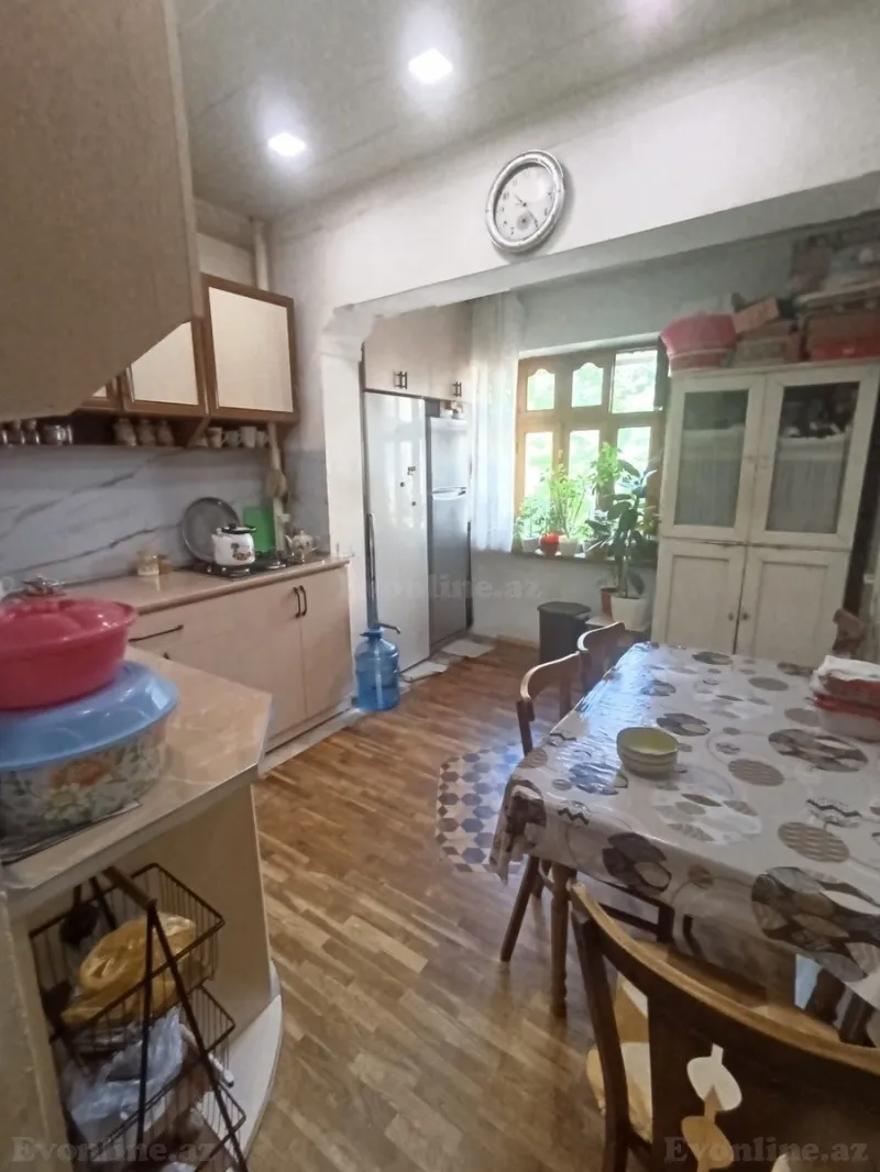 3 otaqlı köhnə tikili mənzil satılır — 8-ci mikrorayon, Bakı - şəkil 7