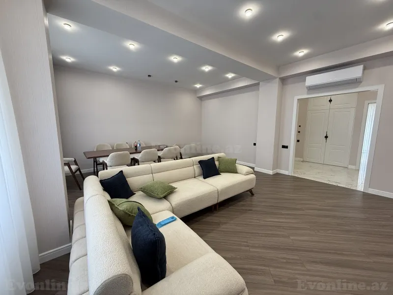 3 otaqlı Mənzil 155 m² Ağ şəhər Kirayə verilir