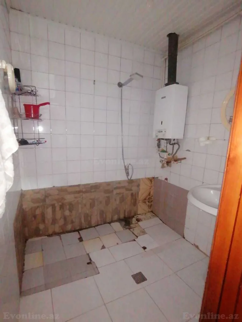 2 otaqlı köhnə tikili mənzil satılır — Xalqlar Dostluğu m., Bakı - şəkil 12