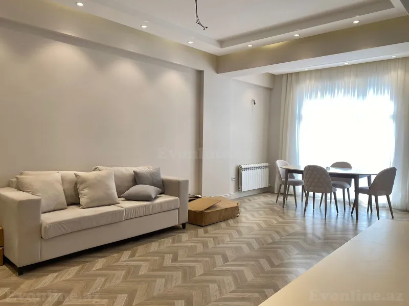 3 otaqlı Mənzil 110 m² 28 May m. Kirayə verilir