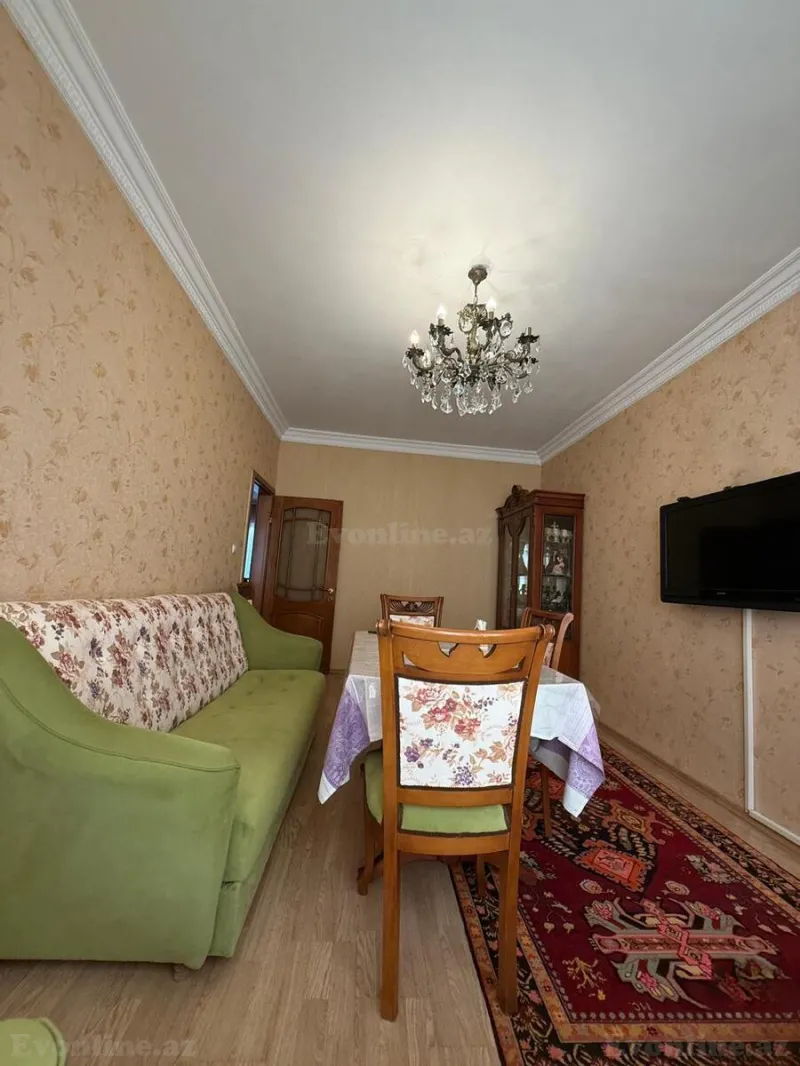 4 otaqlı köhnə tikili mənzil satılır — Həzi Aslanov m., Bakı - şəkil 10
