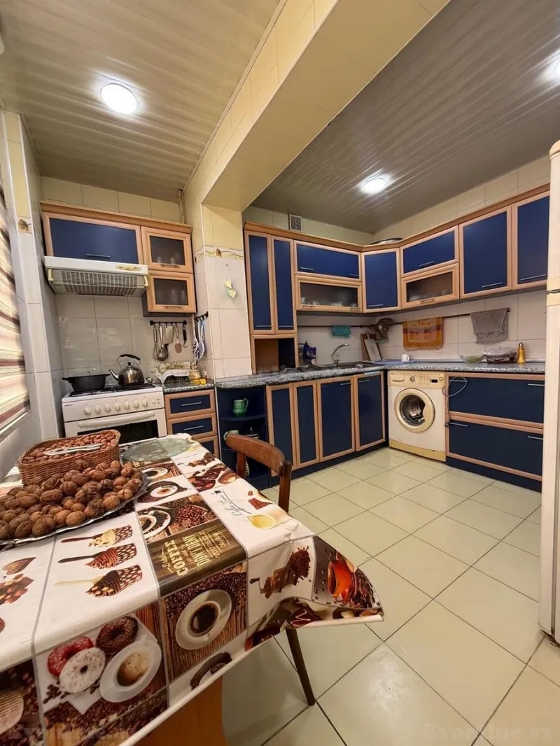 4 otaqlı köhnə tikili mənzil satılır — Həzi Aslanov m., Bakı - şəkil 16