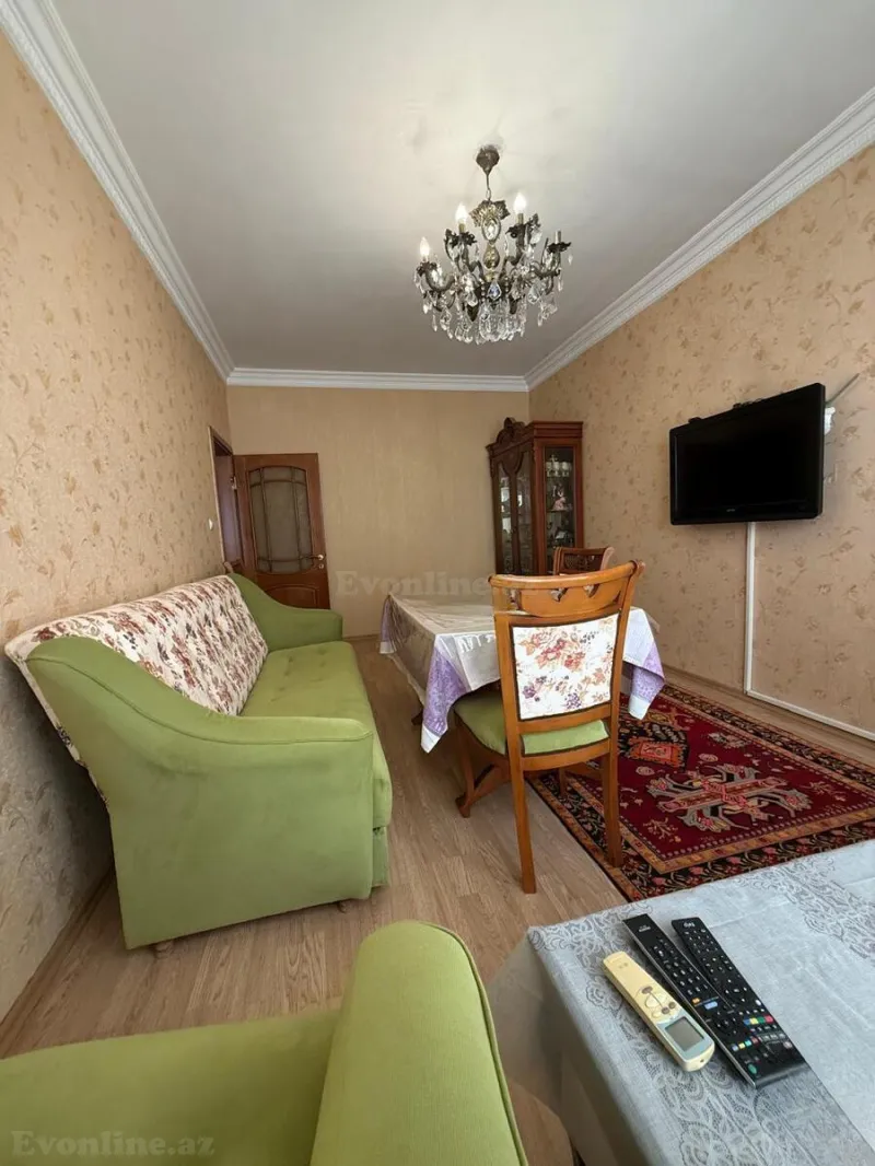4 otaqlı köhnə tikili mənzil satılır — Həzi Aslanov m., Bakı - şəkil 26