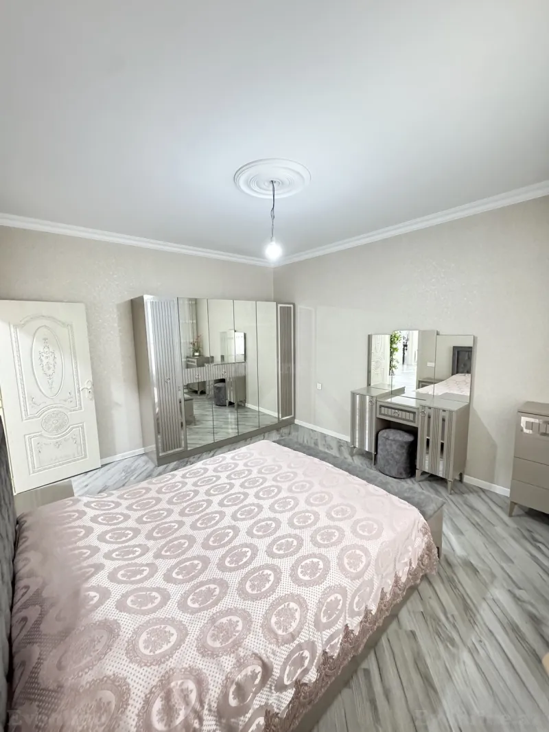 4 otaqlı həyət evi satılır — Zabrat, Bakı - şəkil 8