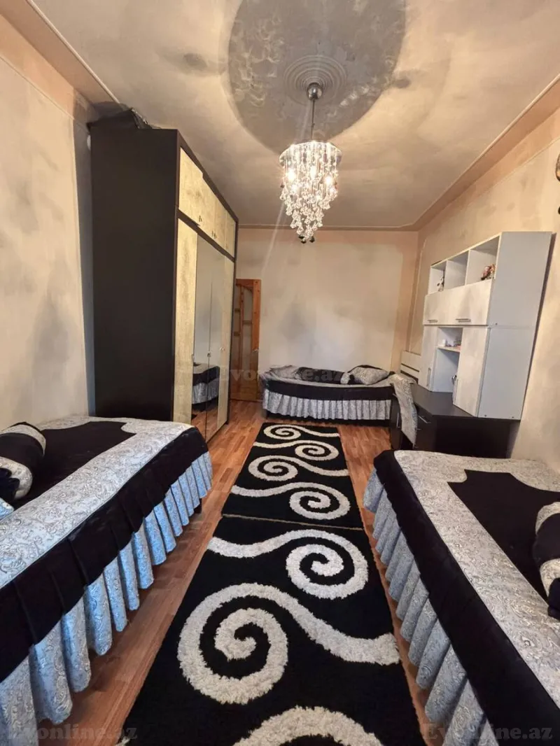 3 otaqlı köhnə tikili mənzil satılır — 8-ci mikrorayon, Bakı - şəkil 3