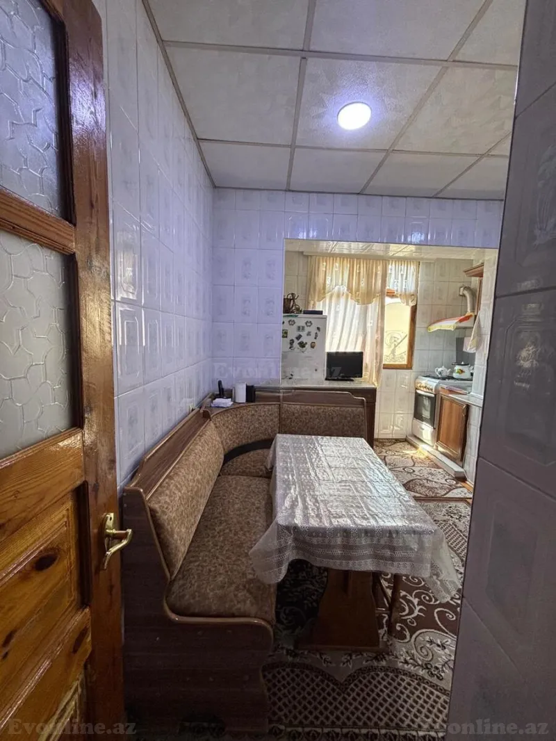 3 otaqlı köhnə tikili mənzil satılır — 8-ci mikrorayon, Bakı - şəkil 8