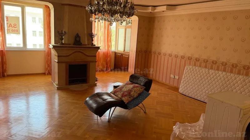 3 otaqlı köhnə tikili mənzil satılır — Yasamal r., Bakı - şəkil 2