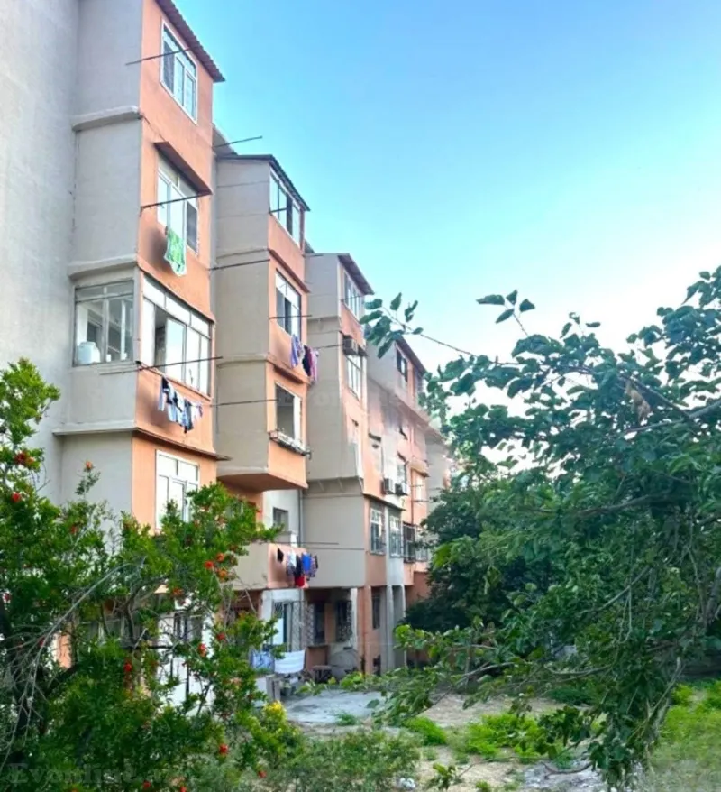 3 otaqlı Mənzil 50 m² Əhmədli Satılır