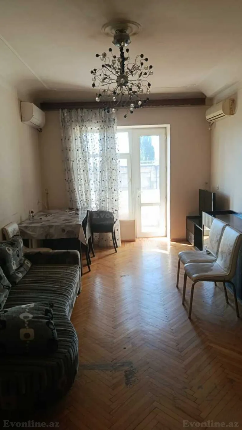 3 otaqlı Mənzil 80 m² Həzi Aslanov m. Kirayə verilir