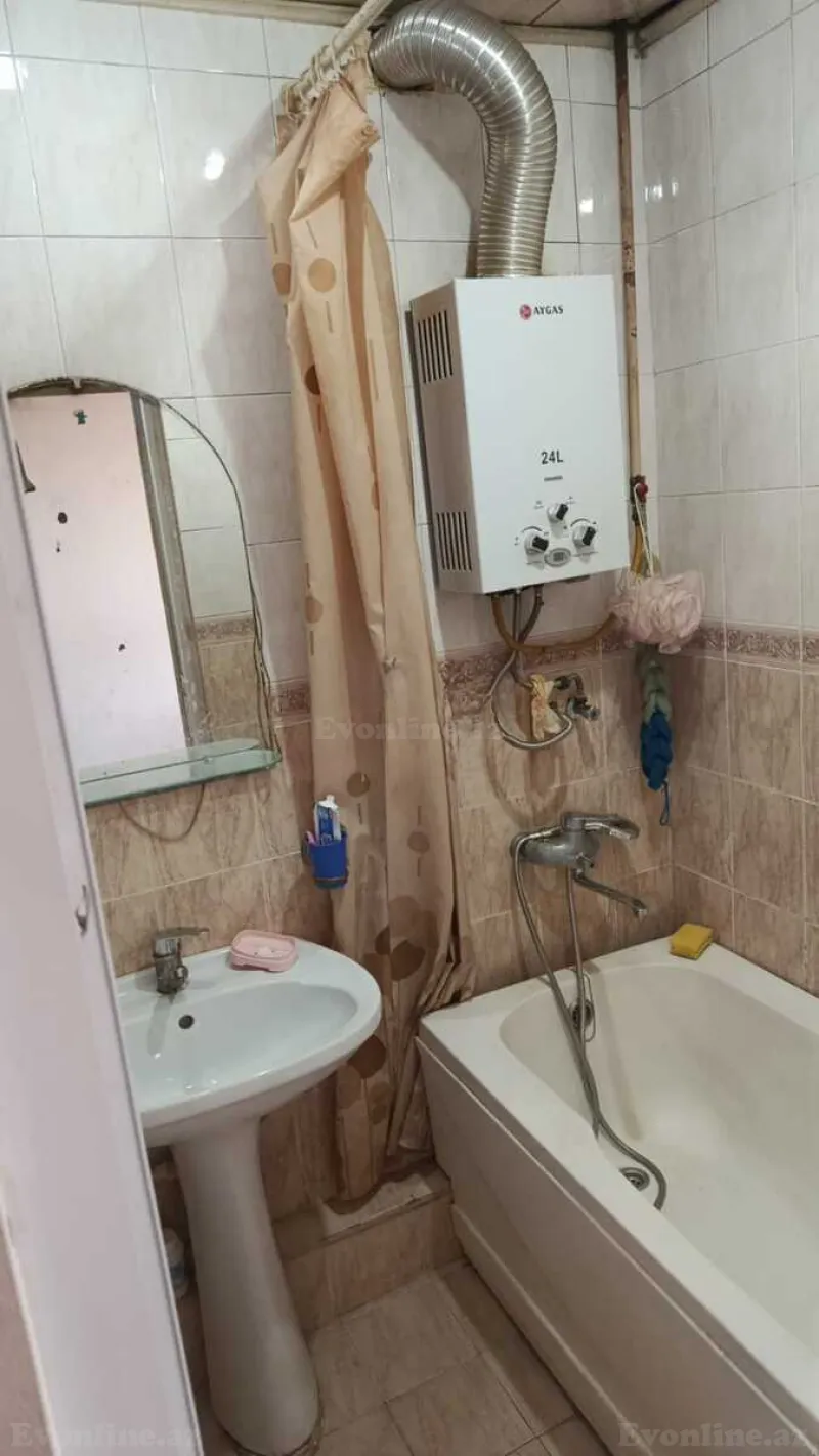 3 otaqlı köhnə tikili mənzil kirayə verilir — Həzi Aslanov m., Bakı - şəkil 6
