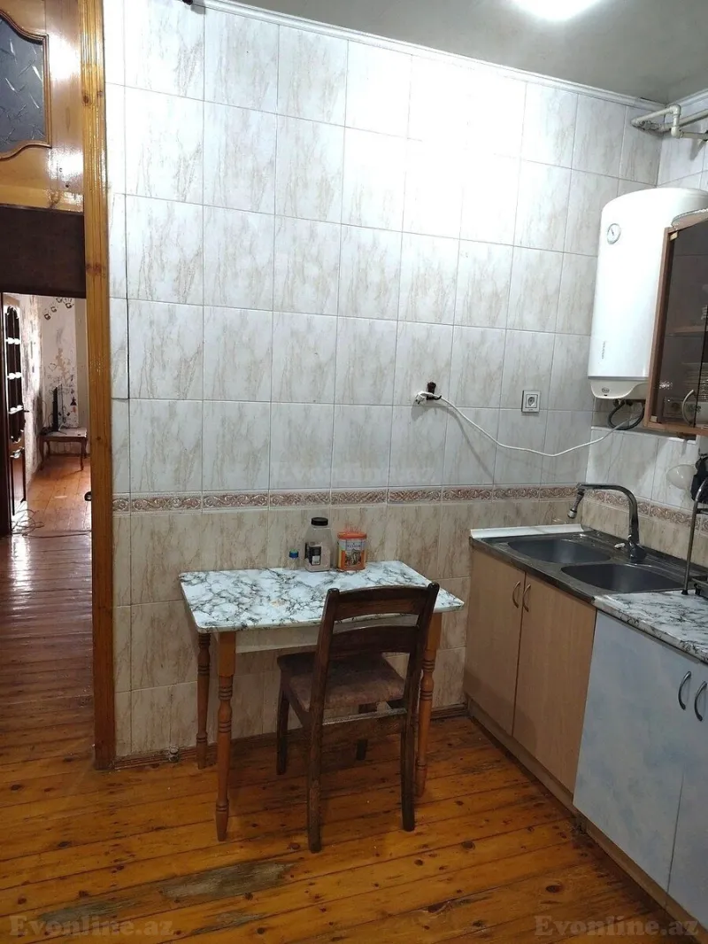 3 otaqlı köhnə tikili mənzil satılır — Biləcəri, Bakı - şəkil 4