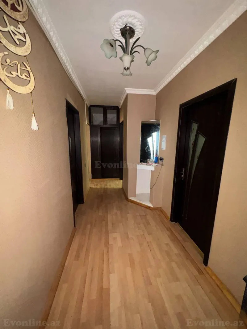 3 otaqlı köhnə tikili mənzil satılır — Müşfiqabad, Bakı - şəkil 2