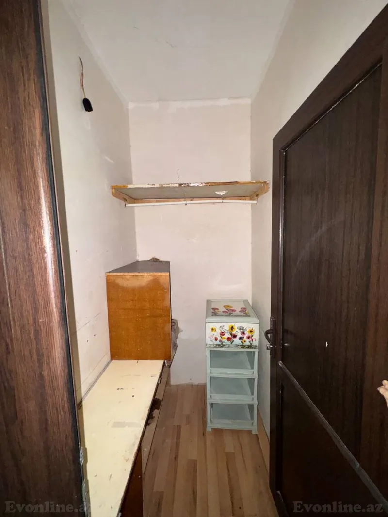 3 otaqlı köhnə tikili mənzil satılır — Müşfiqabad, Bakı - şəkil 9