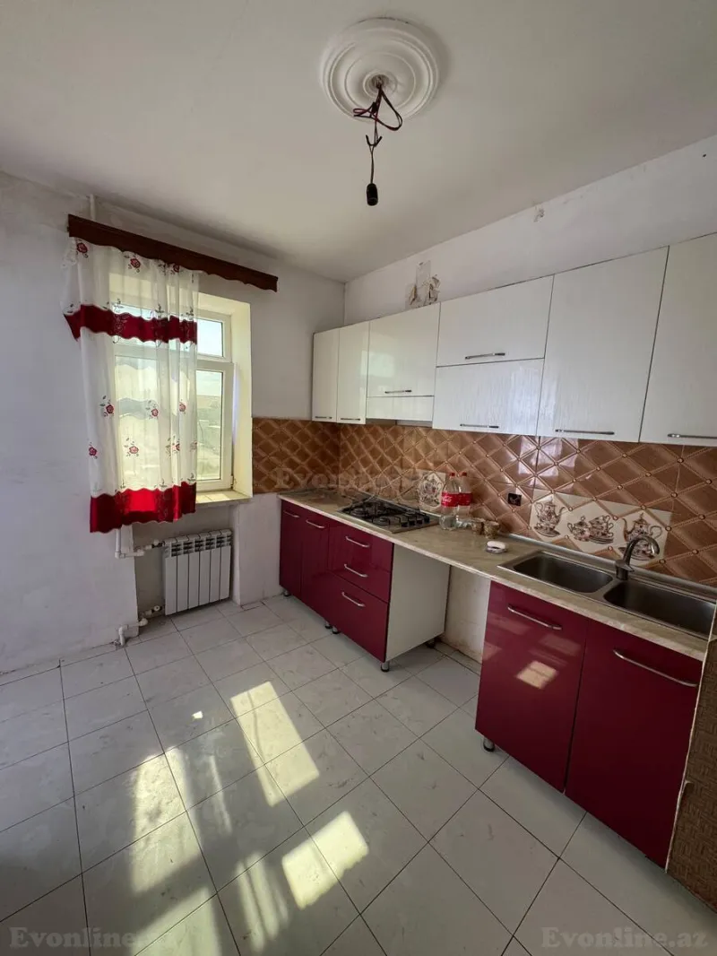 3 otaqlı köhnə tikili mənzil satılır — Müşfiqabad, Bakı - şəkil 10