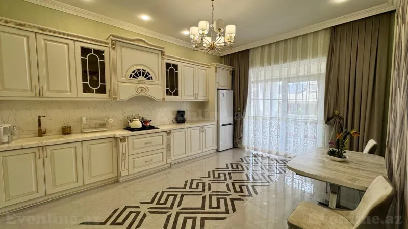 4 otaqlı həyət evi satılır — Novxanı, Bakı - şəkil 8