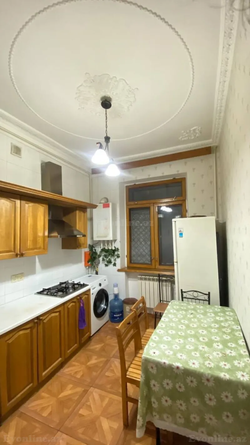 2 otaqlı köhnə tikili mənzil kirayə verilir — 28 May m., Bakı - şəkil 6