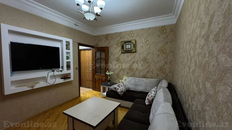 2 otaqlı köhnə tikili mənzil kirayə verilir — 3-cü mikrorayon, Bakı - şəkil 2