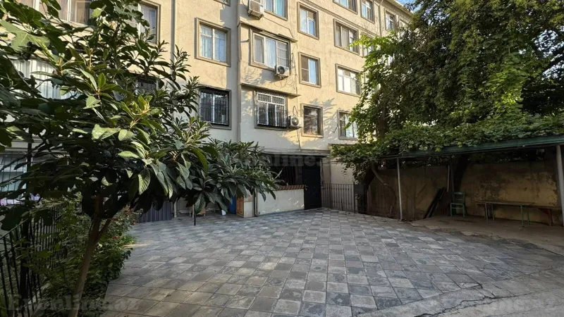2 otaqlı köhnə tikili mənzil kirayə verilir — 3-cü mikrorayon, Bakı - şəkil 12