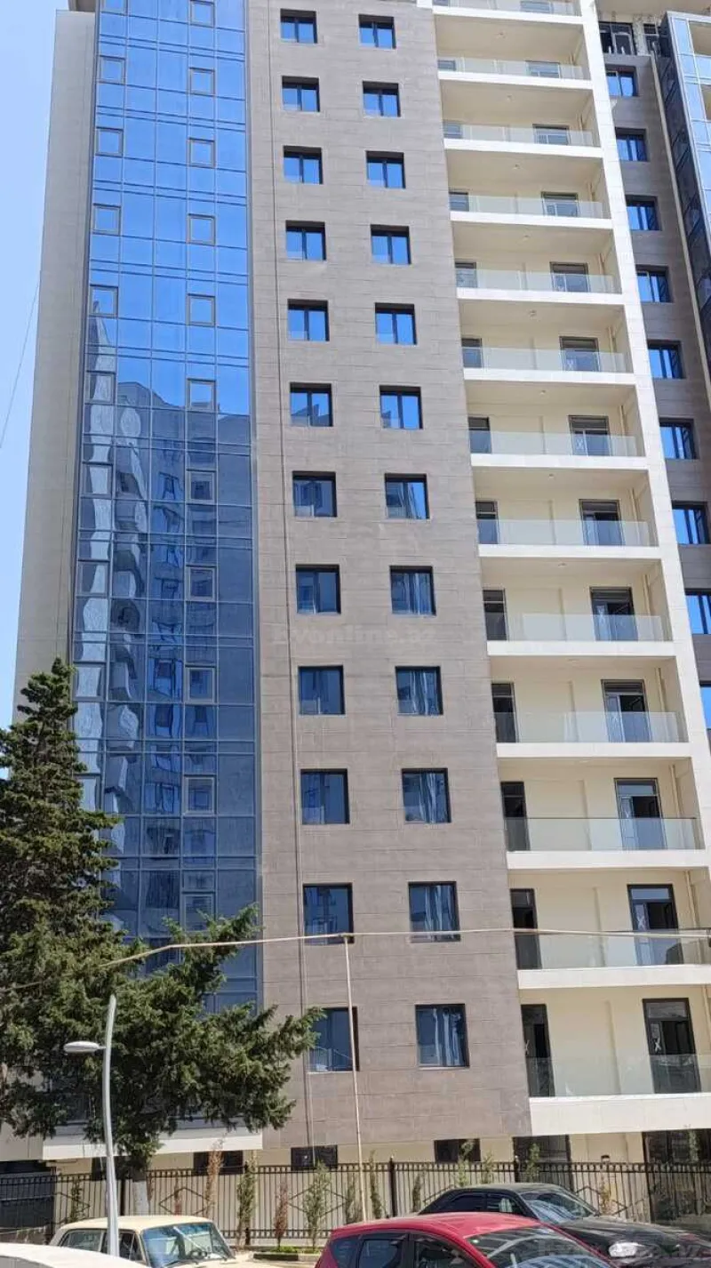 Bakı, Nəsimi r., 28 May m.da 1 otaqlı mənzil satılır