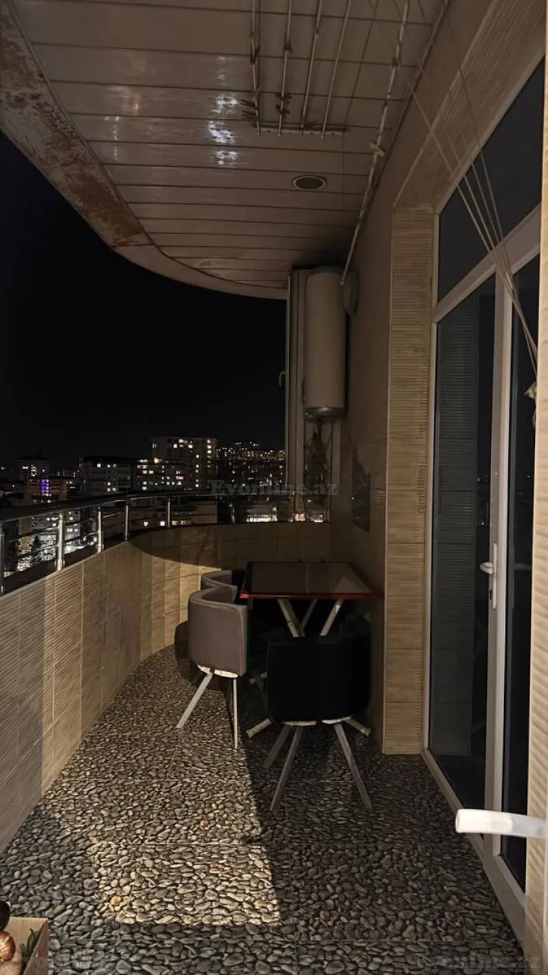 4 otaqlı yeni tikili mənzil satılır — Yeni Yasamal, Bakı - şəkil 14