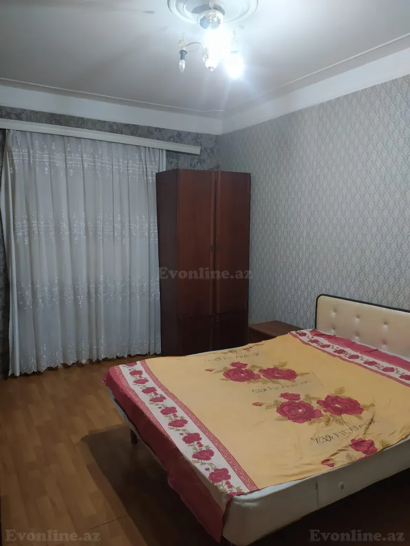 2 otaqlı köhnə tikili mənzil satılır — 4-cü mikrorayon, Bakı - şəkil 5