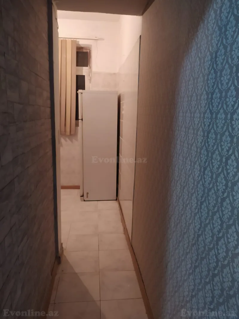 2 otaqlı köhnə tikili mənzil satılır — 4-cü mikrorayon, Bakı - şəkil 8