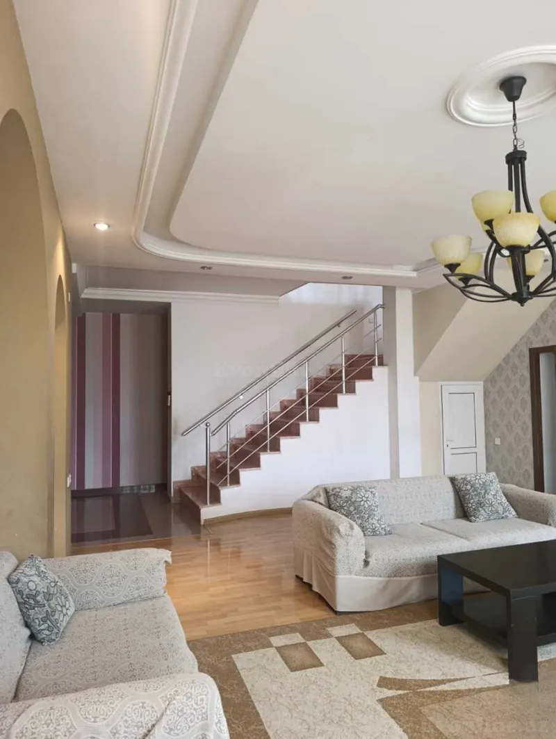 8 otaqlı həyət evi satılır — Sulutəpə, Bakı - şəkil 6