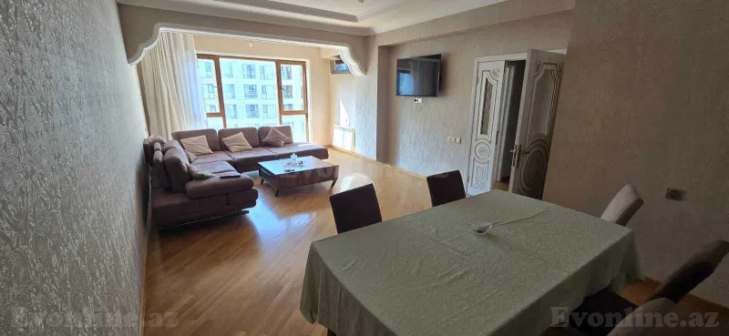 Bakı, Xətai r.da 2 otaqlı mənzil kirayə verilir