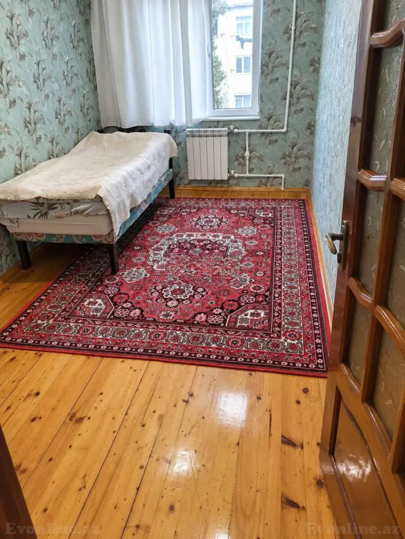 4 otaqlı köhnə tikili mənzil satılır — Xalqlar Dostluğu m., Bakı - şəkil 8