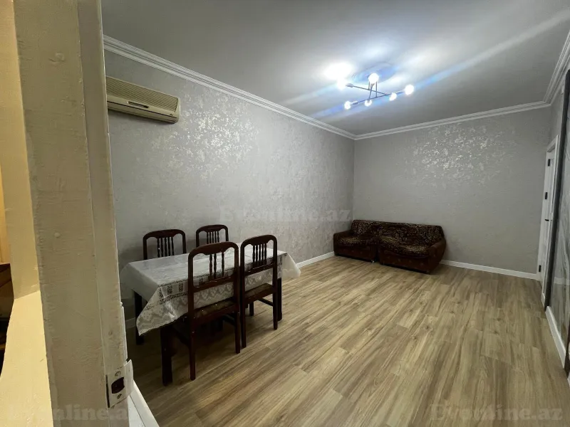 2 otaqlı köhnə tikili mənzil satılır — 4-cü mikrorayon, Bakı - şəkil 5