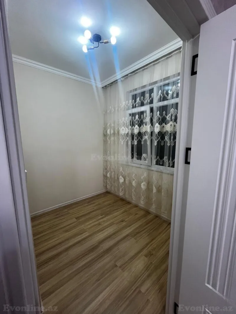 2 otaqlı köhnə tikili mənzil satılır — 4-cü mikrorayon, Bakı - şəkil 7
