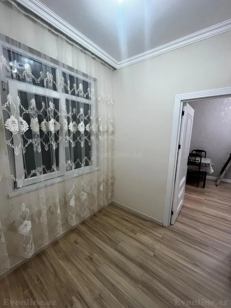 2 otaqlı köhnə tikili mənzil satılır — 4-cü mikrorayon, Bakı - şəkil 8