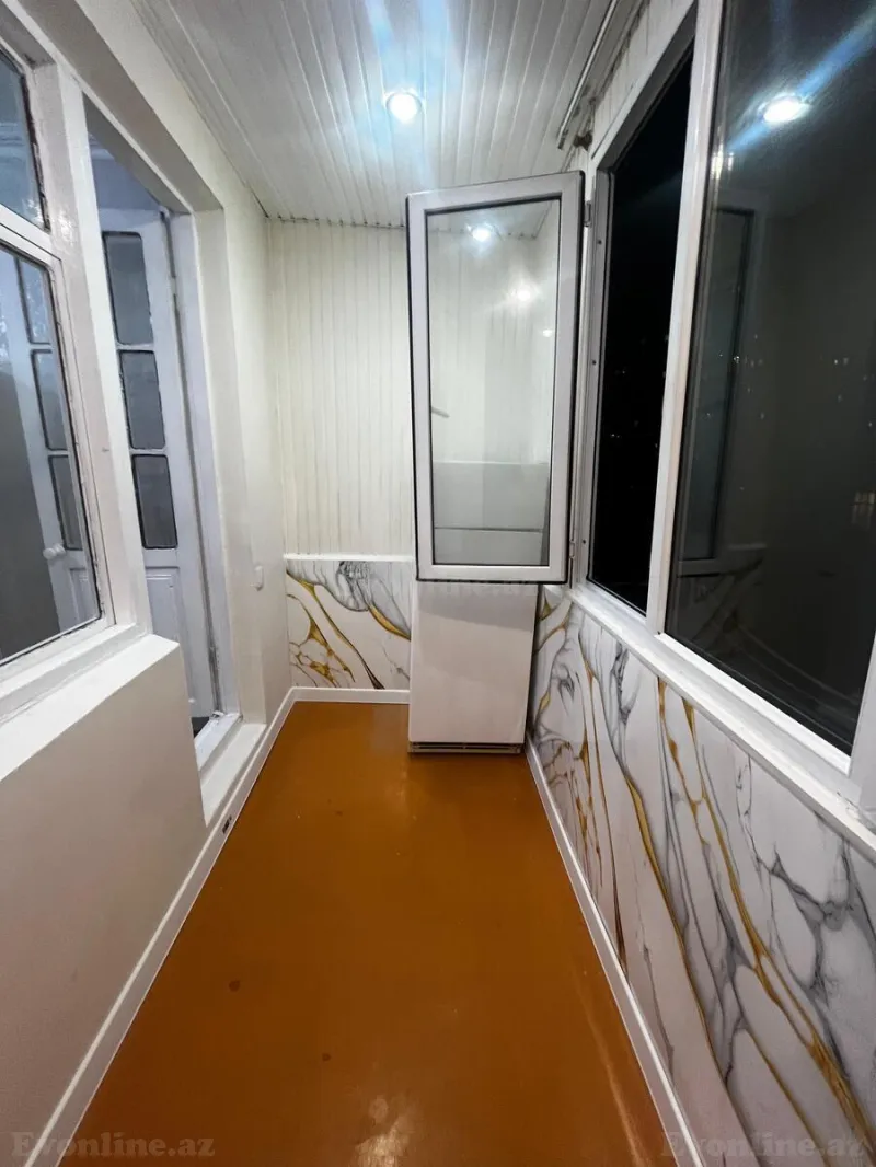 2 otaqlı köhnə tikili mənzil satılır — 4-cü mikrorayon, Bakı - şəkil 12