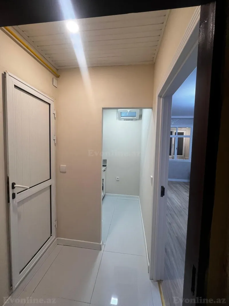 2 otaqlı köhnə tikili mənzil satılır — 4-cü mikrorayon, Bakı - şəkil 13