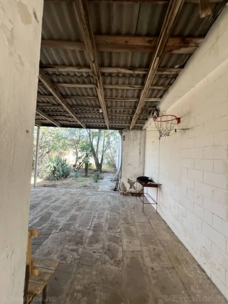 4 otaqlı həyət evi kirayə verilir — Buzovna, Bakı